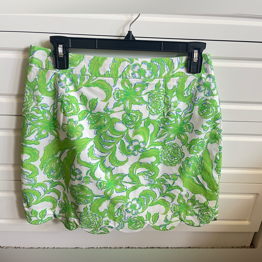 EUC NWOT Lilly Pulitzer Green & White Scalloped Tropper Mini Skirt Size 4
